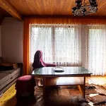 House Pr' Ta Star Lip' * Rakitna