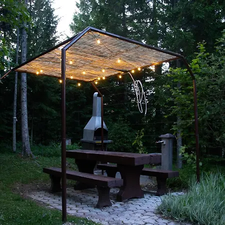 House Pr' Ta Star Lip' Holiday home Rakitna
